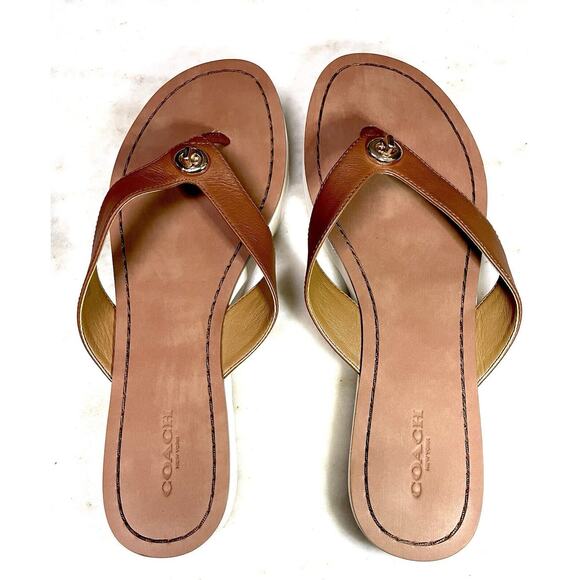 Coach Women's Tan Brown Shelly Signature Turn lock Thong Flip Flops Sandals 7.5 - Picture 3 of 13